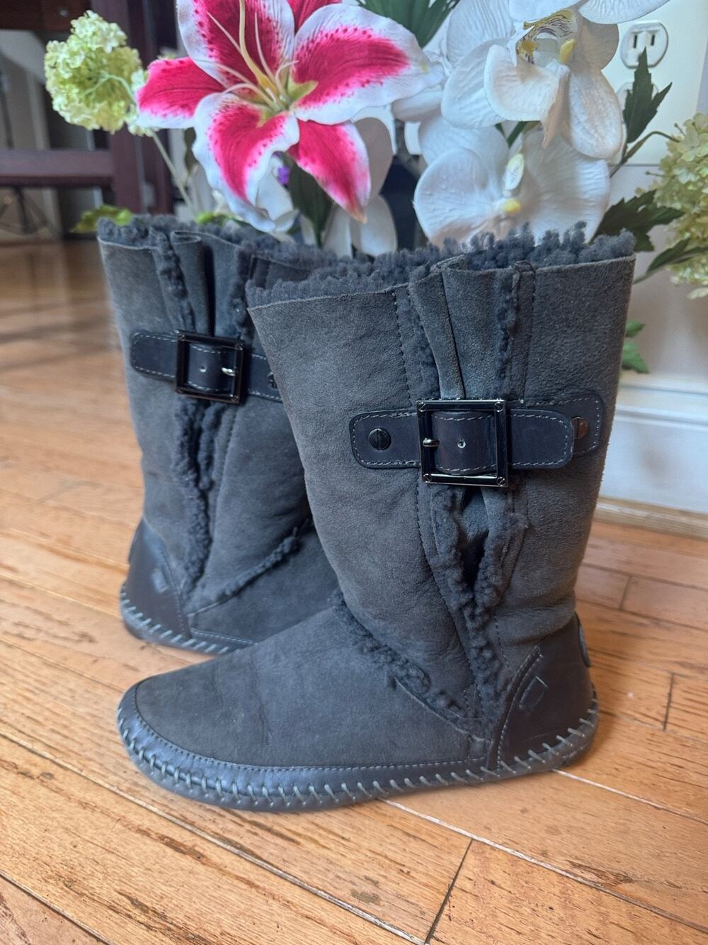 TORY BURCH Womens gray Suede Leather Tall MOCCASIN SHEARLING BOOTS Shoes Size 5